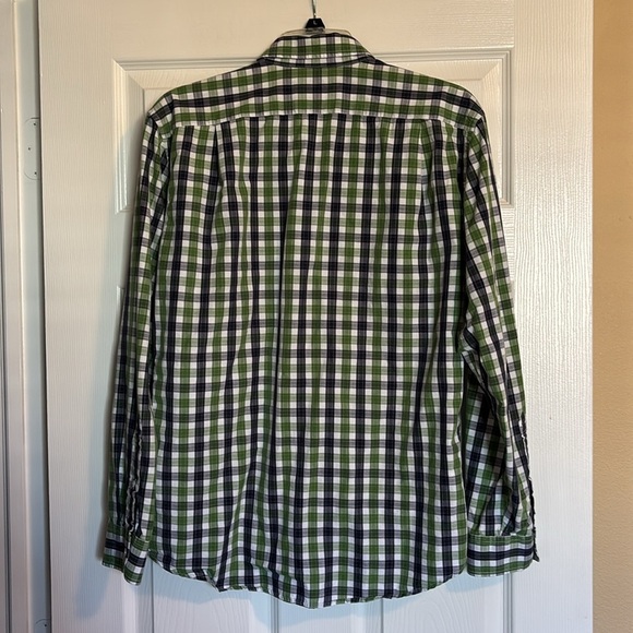 Eddie Bauer Men's green and white long sleeve button down shirt size small - Picture 6 of 8
